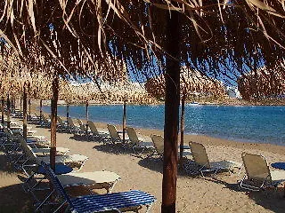 Hotel Contaratos Bay