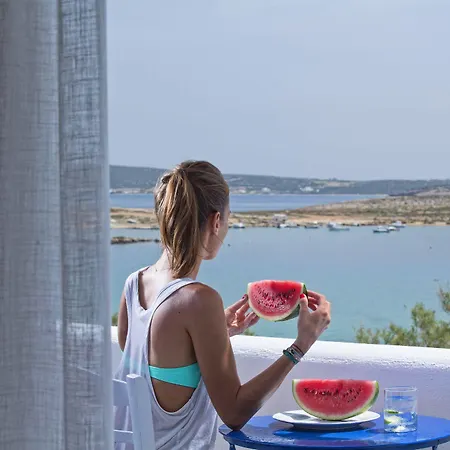Contaratos Bay Hotel 3*