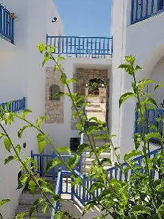 Contaratos Bay Parikia (Paros)